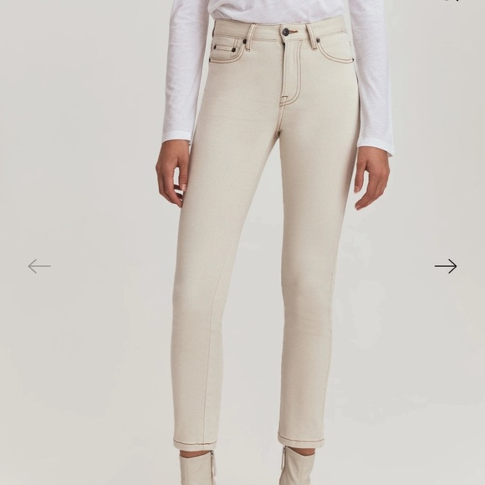 SOMETHING NAVY HIGH WAISTED STRAIGHT LEG JEAN